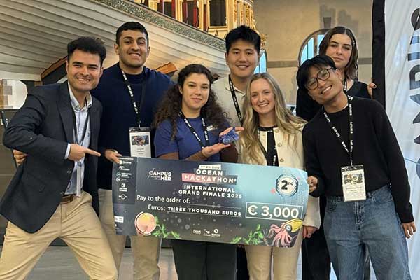 Image for Northeastern Engineering Students Win Second at Global Ocean Hackathon