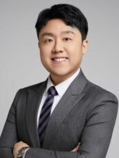 Profile image: Xubo Yue